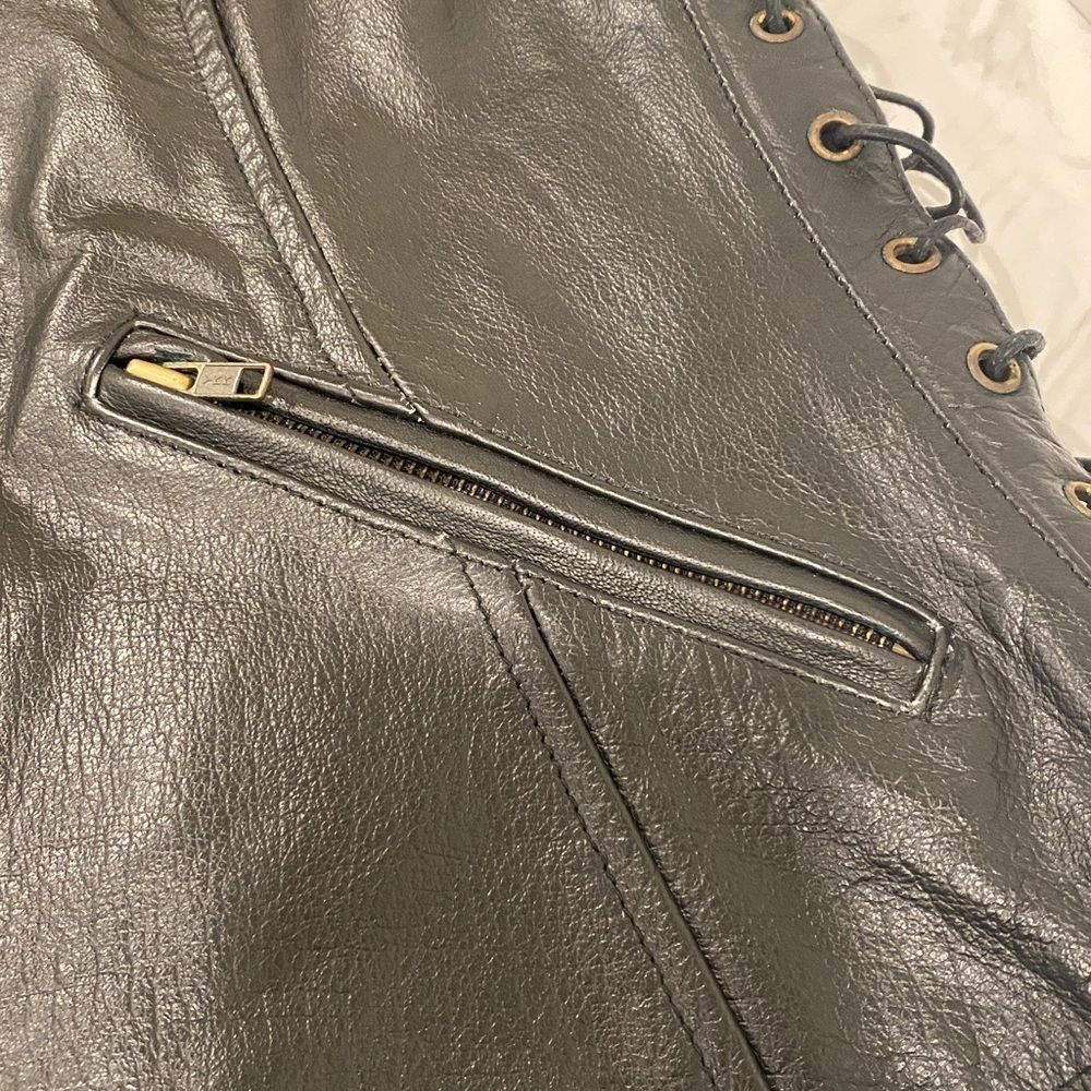 Xelement Advanced Motorcycle Gear womens mistress black leather vest
Size XL - Picture 5 of 8